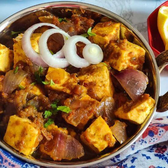 Paneer do pyaza