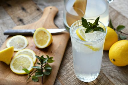 FRESH-SQUEEZED LEMONADE